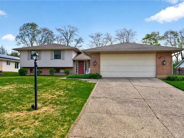 6120 Park Ridge Drive, Centerville, OH 45459