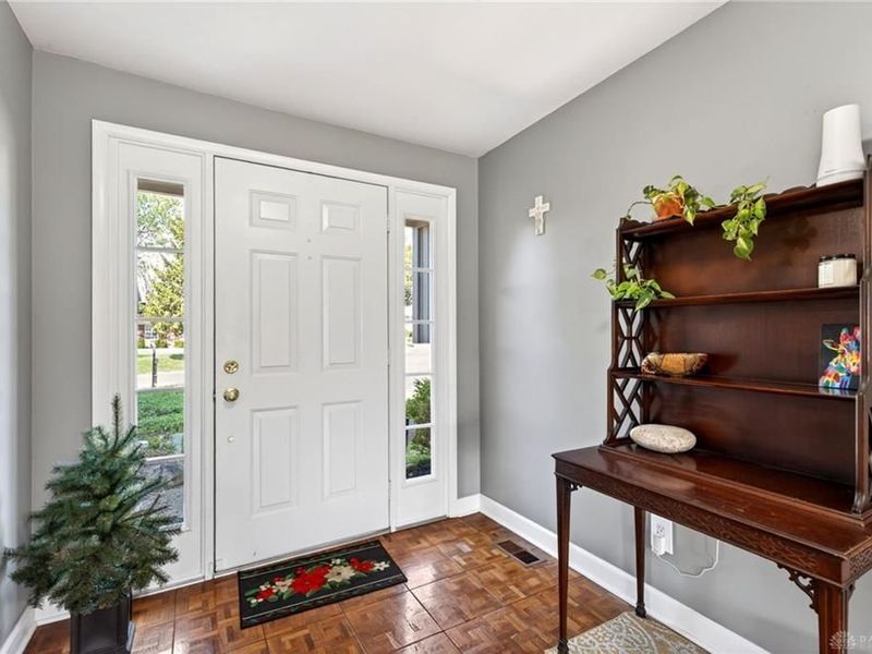 6120 Park Ridge Drive, Centerville, OH 45459 Photo 4