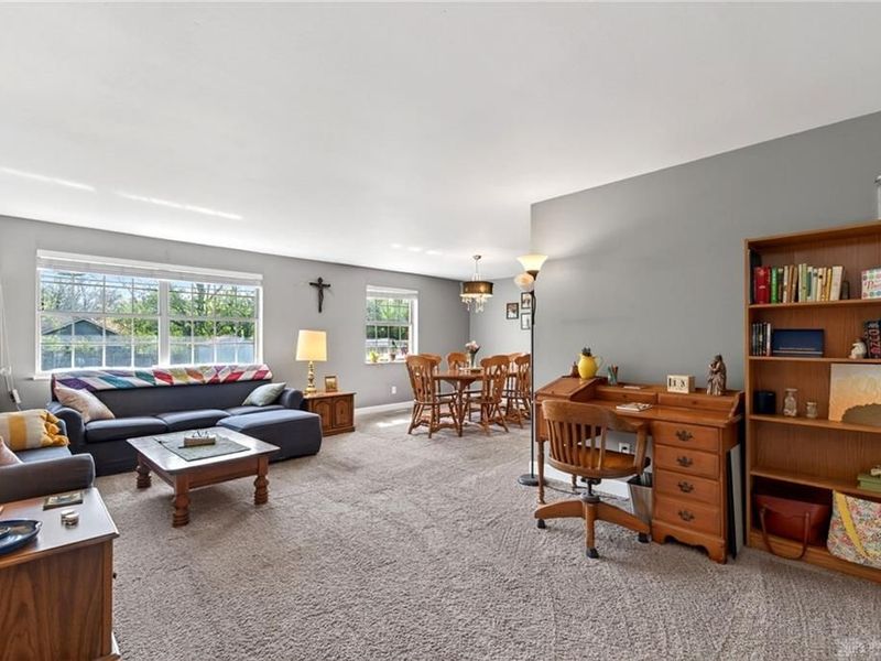 6120 Park Ridge Drive, Centerville, OH 45459 Photo 5