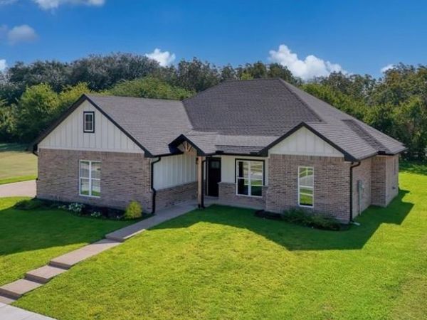 308 Crye Circle , Robinson, TX 76706