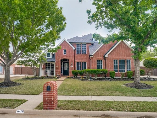 1014 Amesbury Drive, Murphy, TX 75094