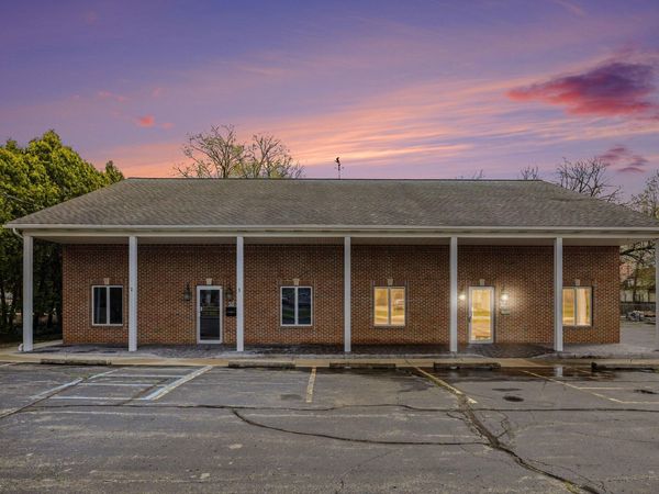 317 S Grand Street, Marshall, MI 49068