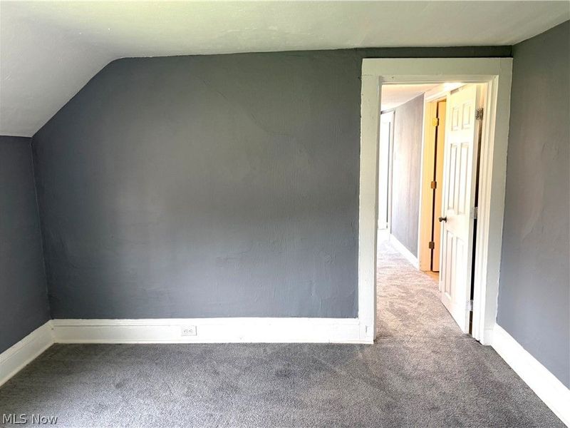 3143 W 104th Street, Cleveland, OH 44111 Photo 14