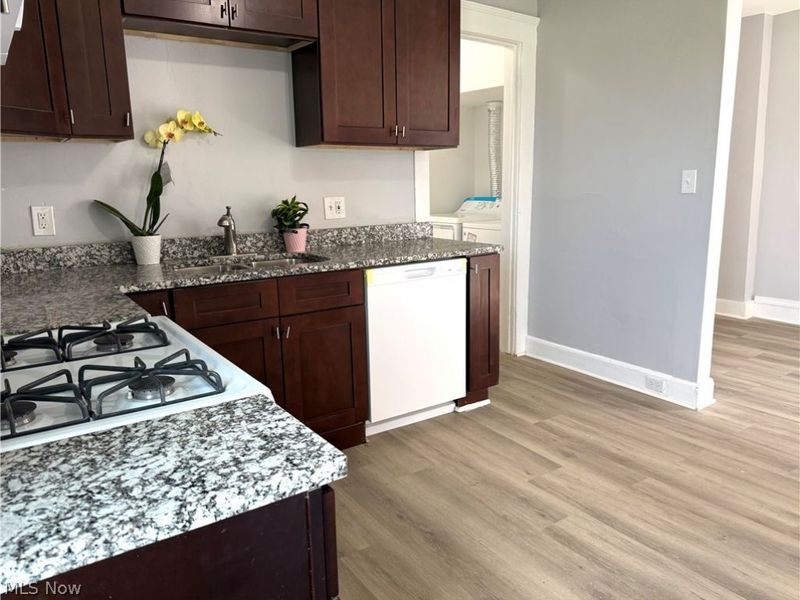 3143 W 104th Street, Cleveland, OH 44111 Photo 4