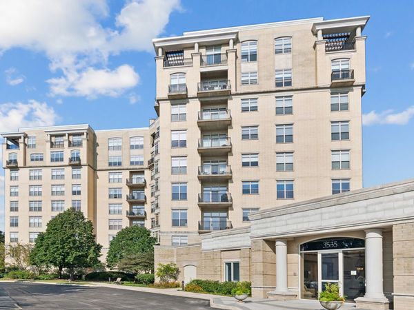 3535 Patten Road, Unit 4C, Highland Park, IL 60035