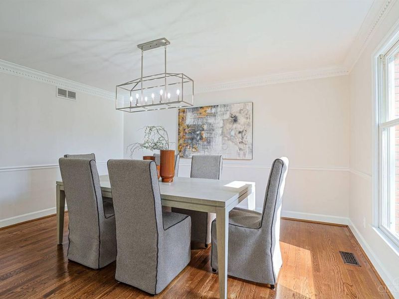 10564 Stablehand Drive, Symmes Township, OH 45242 Photo 12