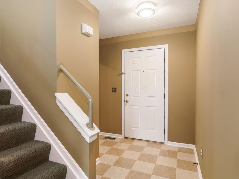 5454 Aubrey Loop, Unit 2, Dublin, OH 43016 Photo 4