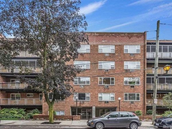 101 Lincoln Avenue, Unit 1R, Mineola, NY 11501