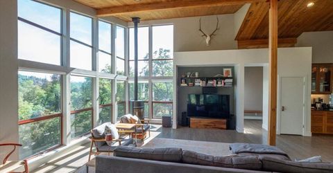 200 Hidden Creek Dr, Auburn, CA 95603 Photo