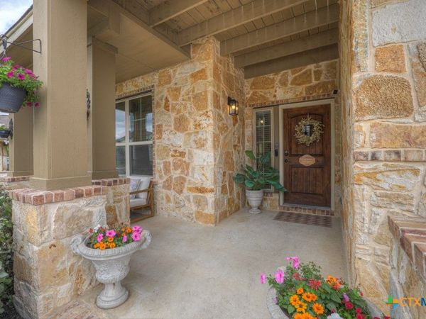 790 Stratus Path, New Braunfels, TX 78130