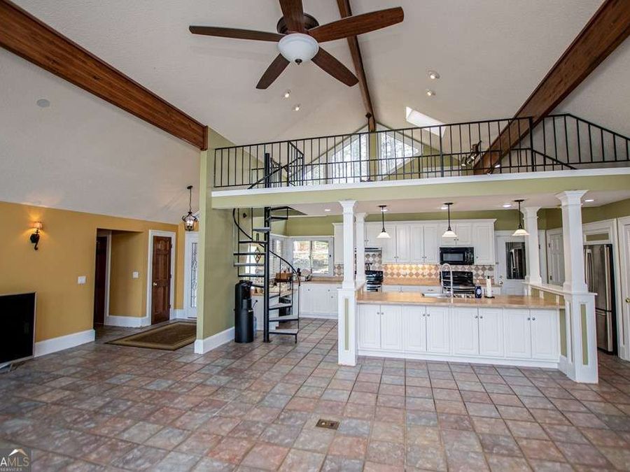 Property Image 96