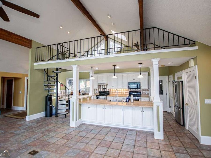 Property Image 97
