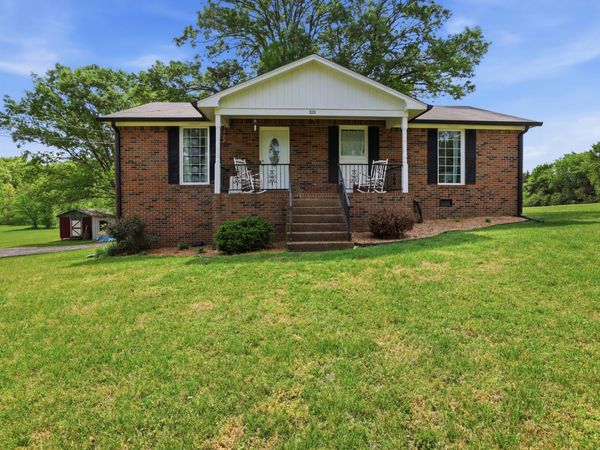 826 Old Rome Pike, Lebanon, TN 37087