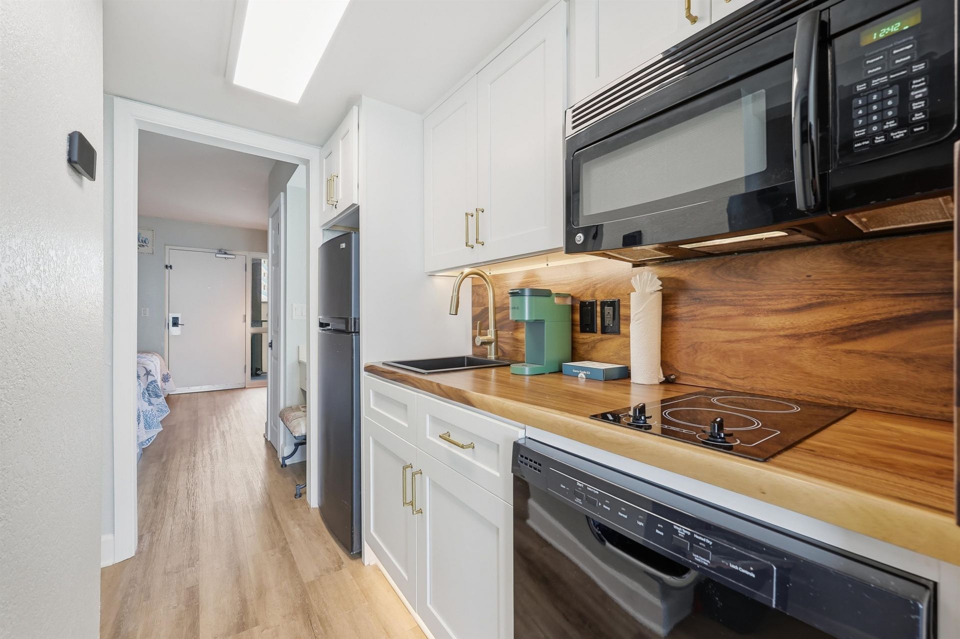 201 74th Ave. N Photo 11