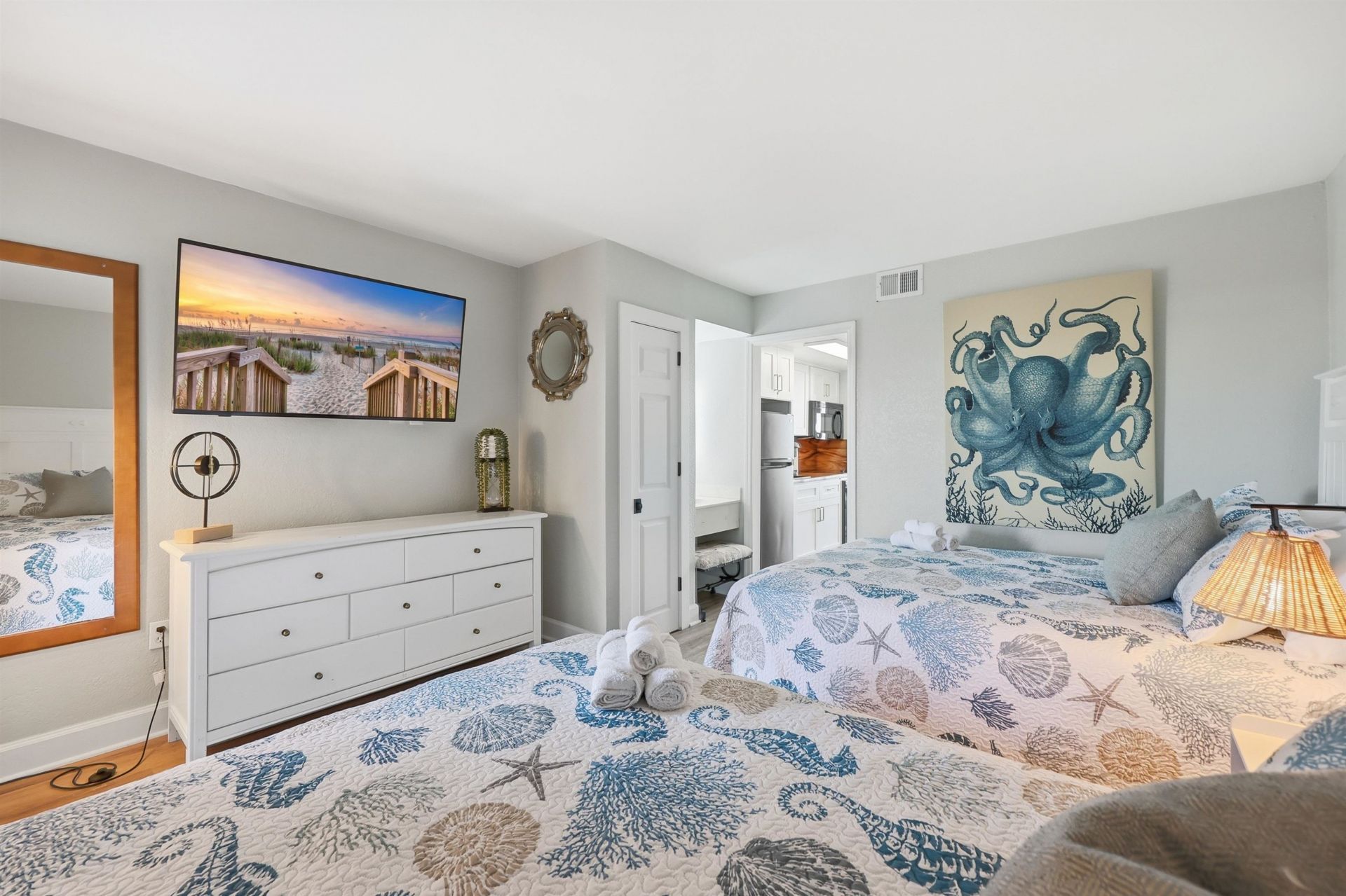 201 74th Ave. N Photo 5