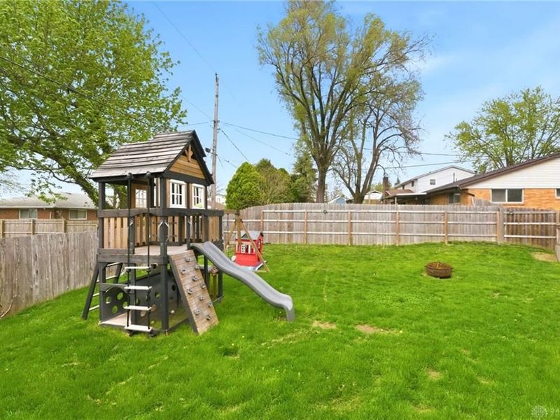 5515 Clagston Court, Huber Heights, OH 45424 Photo 35