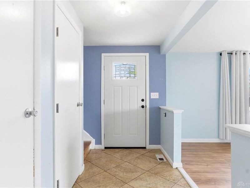 5515 Clagston Court, Huber Heights, OH 45424 Photo 4