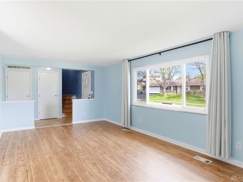 5515 Clagston Court, Huber Heights, OH 45424 Photo 7