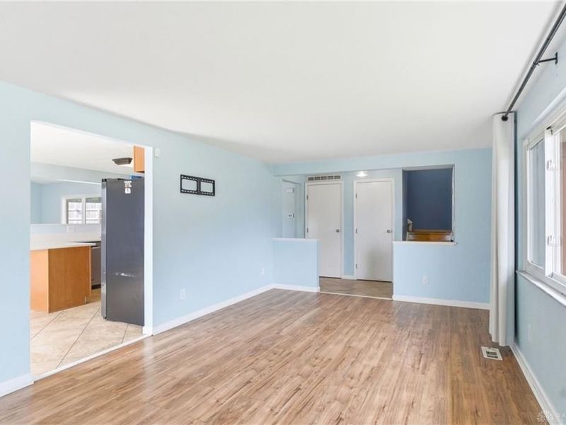 5515 Clagston Court, Huber Heights, OH 45424 Photo 8