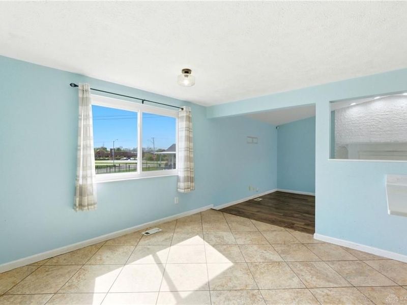 5515 Clagston Court, Huber Heights, OH 45424 Photo 9