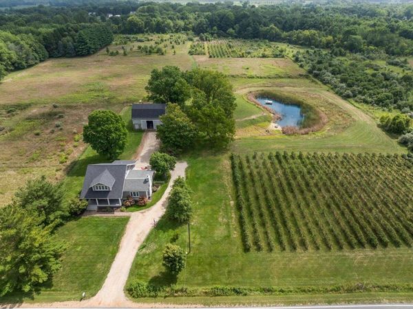 8351 Jericho Road, Bridgman, MI 49106