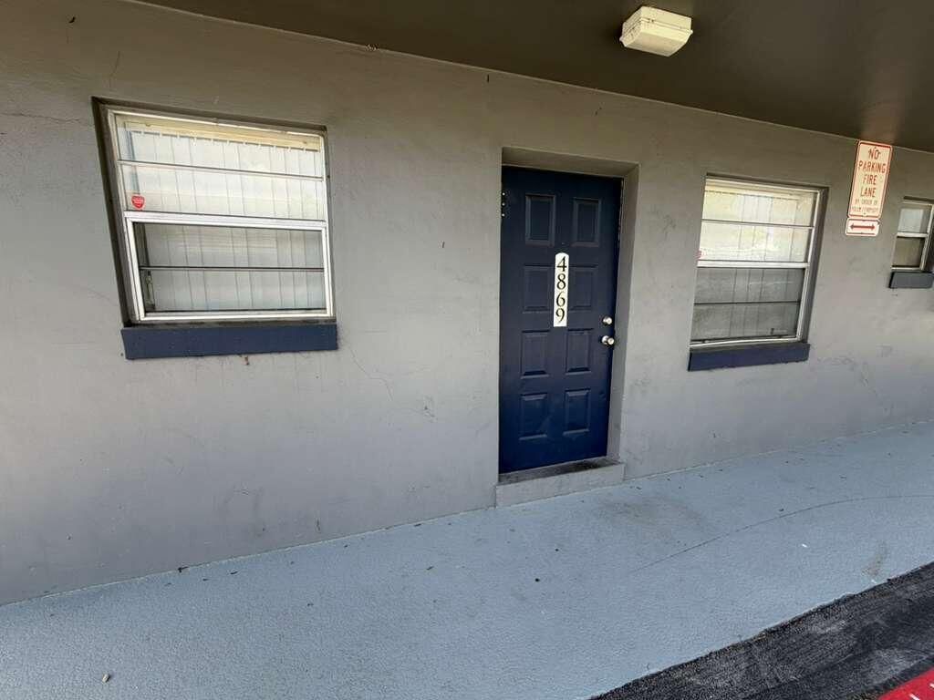 4869 NW 9th Drive, Unit 4869, Plantation, FL 33317 Photo