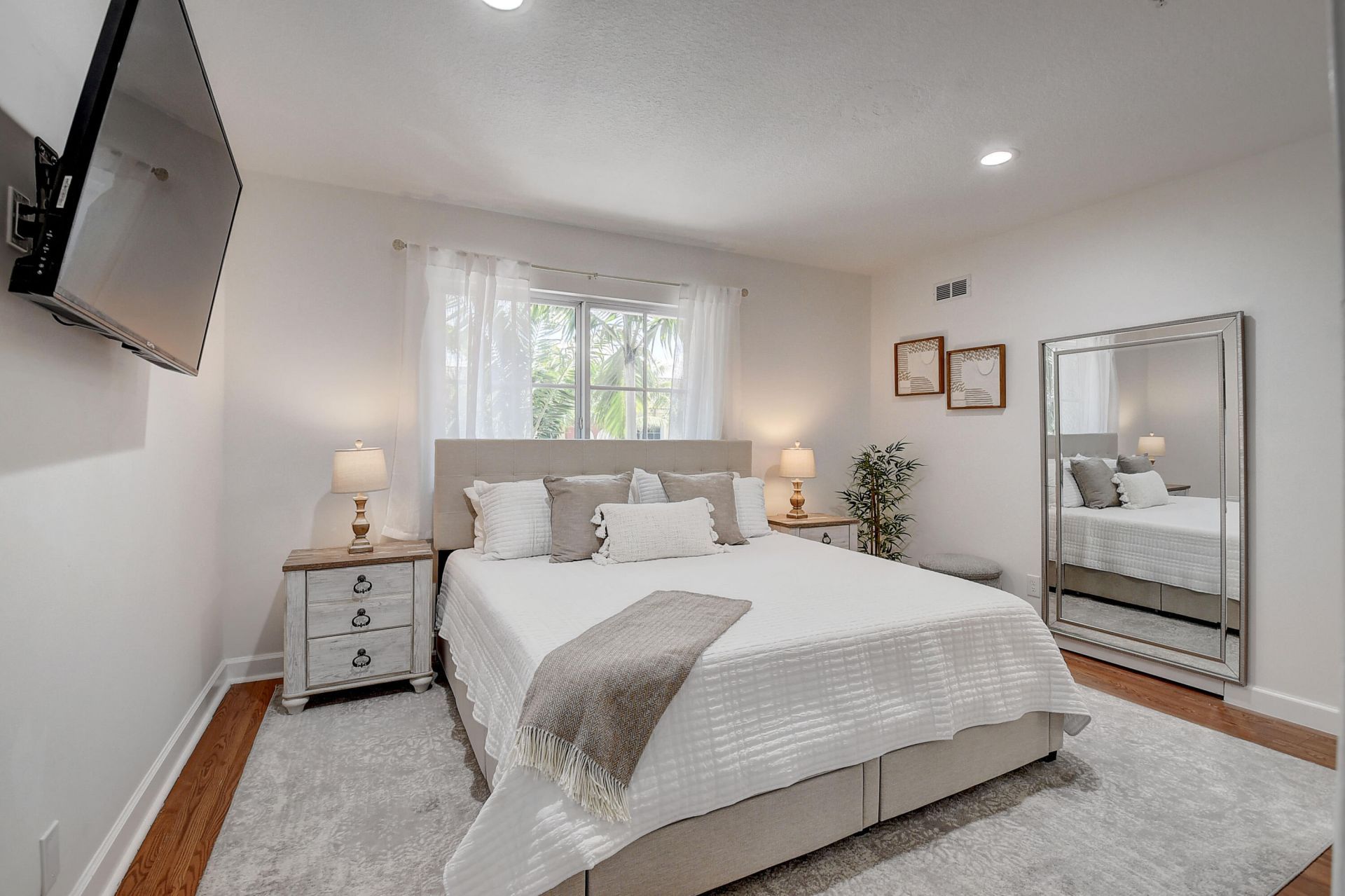 525 Bayfront Drive, Boynton Beach, FL 33435 Photo