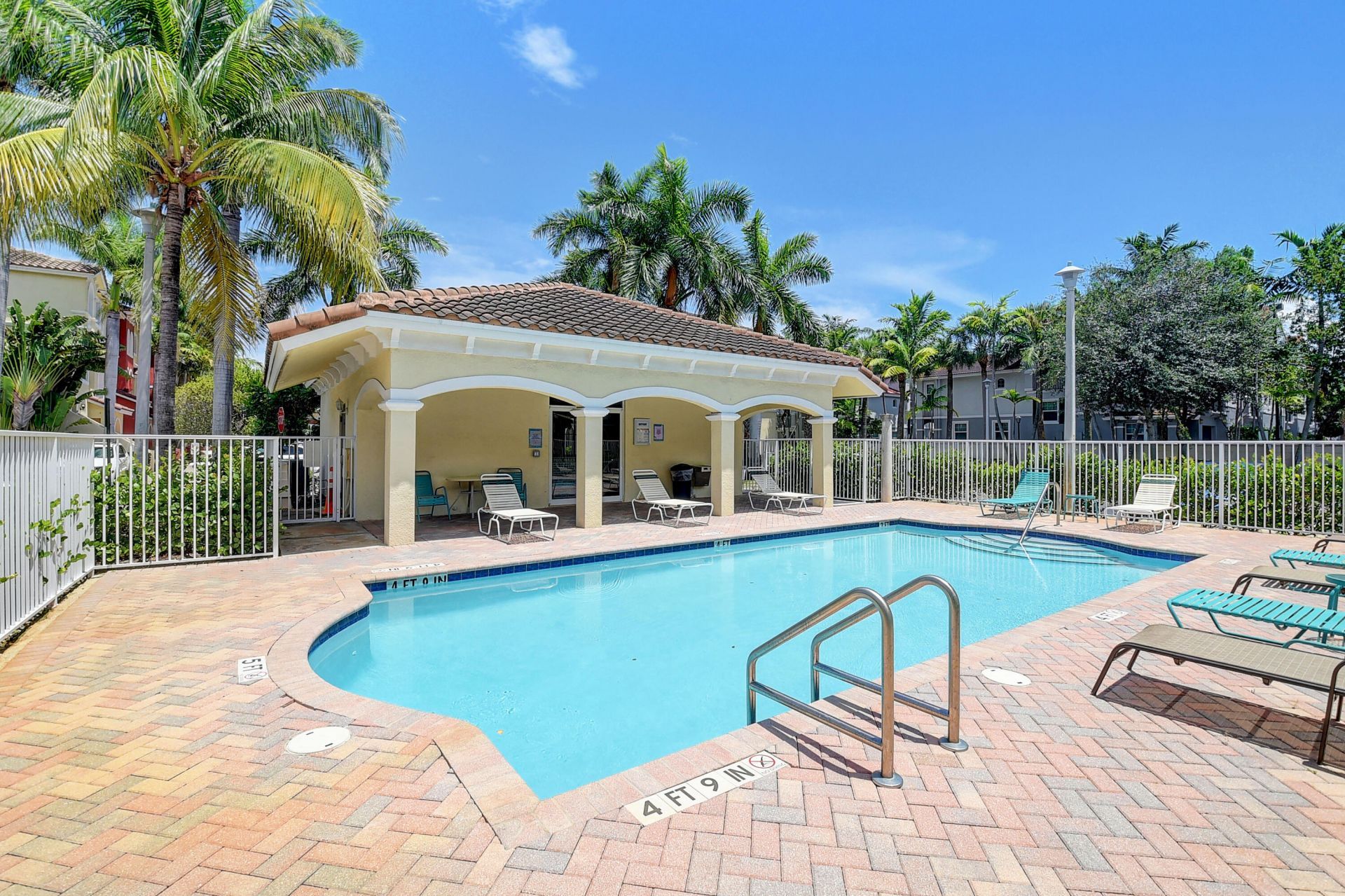 525 Bayfront Drive, Boynton Beach, FL 33435 Photo