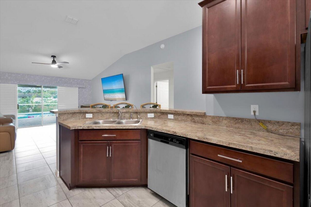249 SE Whitmore Drive, Port Saint Lucie, FL 34984 Photo