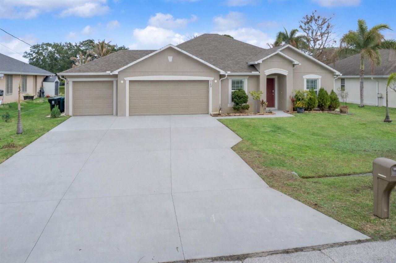 249 SE Whitmore Drive, Port Saint Lucie, FL 34984 Photo