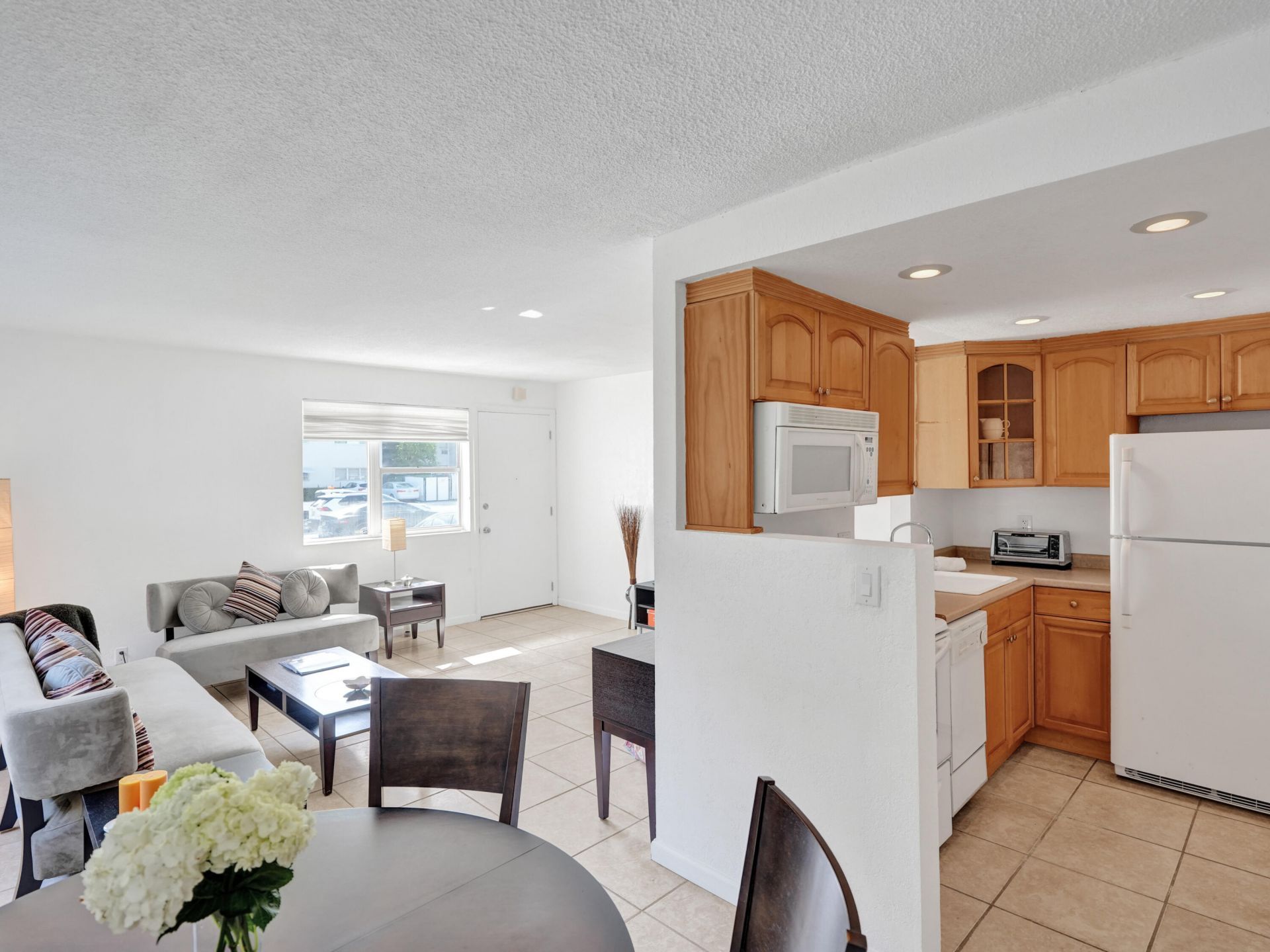 625 Antioch Avenue, Unit 110, Fort Lauderdale, FL 33304 Photo