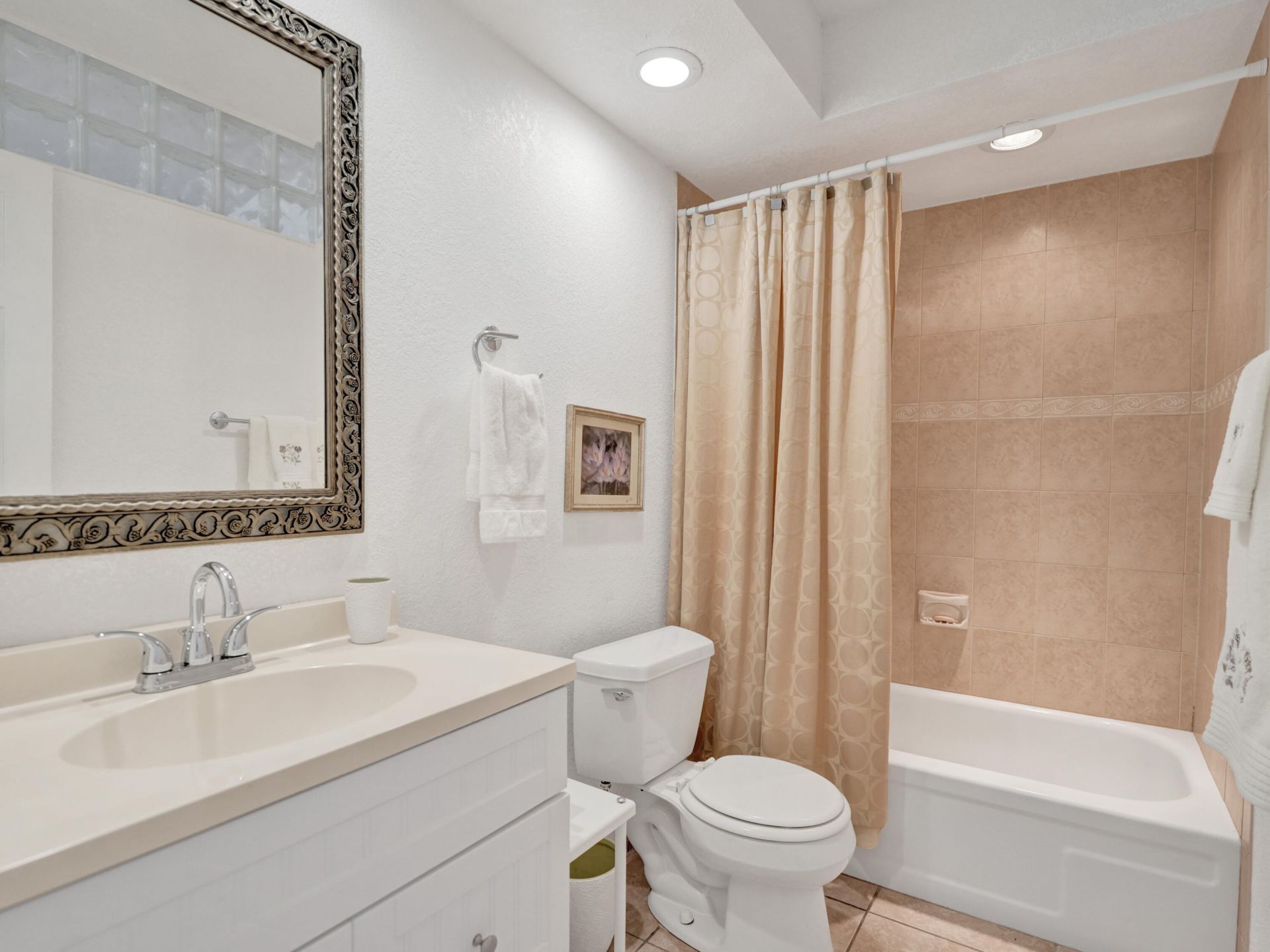 625 Antioch Avenue, Unit 110, Fort Lauderdale, FL 33304 Photo