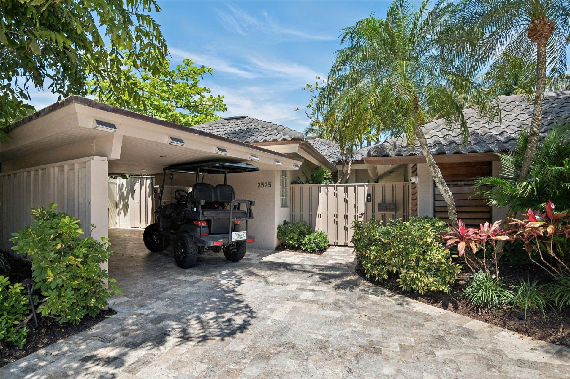 2525 Barcelona Drive, Fort Lauderdale, FL 33301 Photo