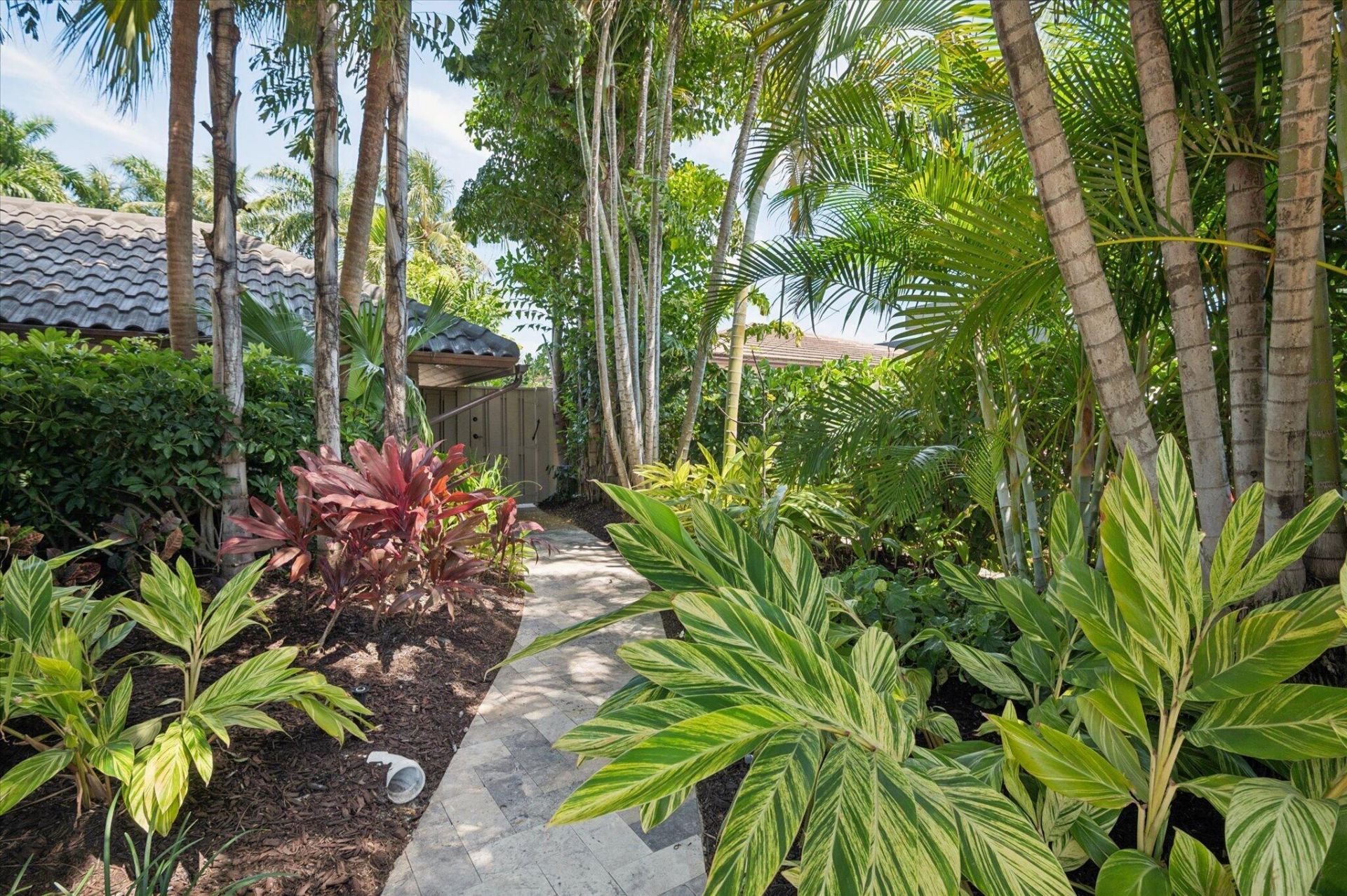 2525 Barcelona Drive, Fort Lauderdale, FL 33301 Photo