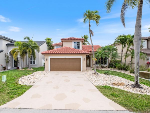 18219 SW 3rd Street, Pembroke Pines, FL 33029