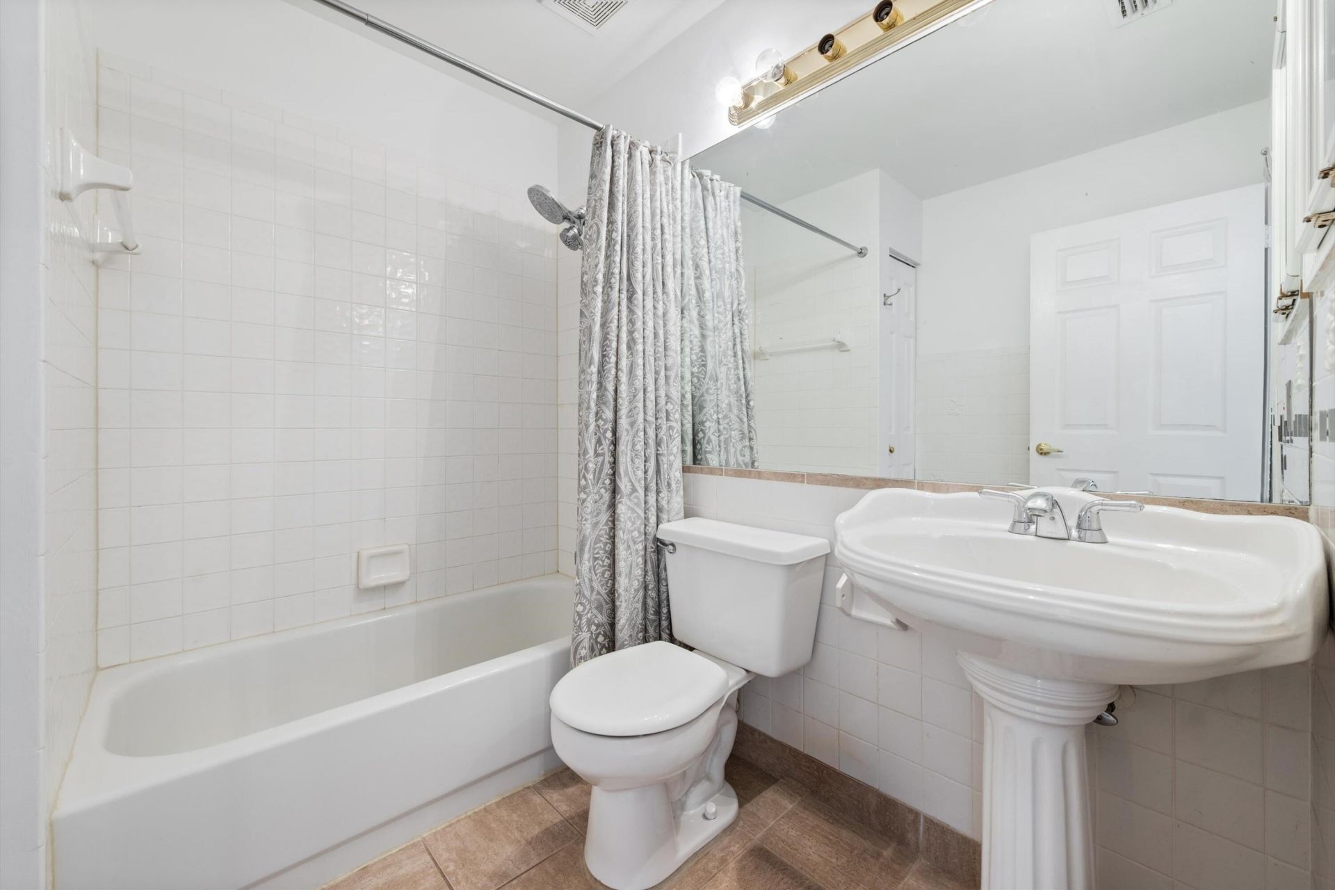 18219 SW 3rd Street, Pembroke Pines, FL 33029 Photo