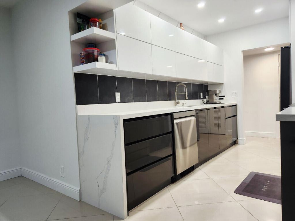 5707 White Hickory Circle, Tamarac, FL 33319 Photo