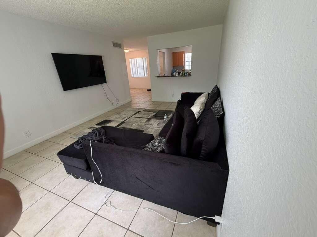 4869 NW 9th Drive, Unit 4869, Plantation, FL 33317 Photo