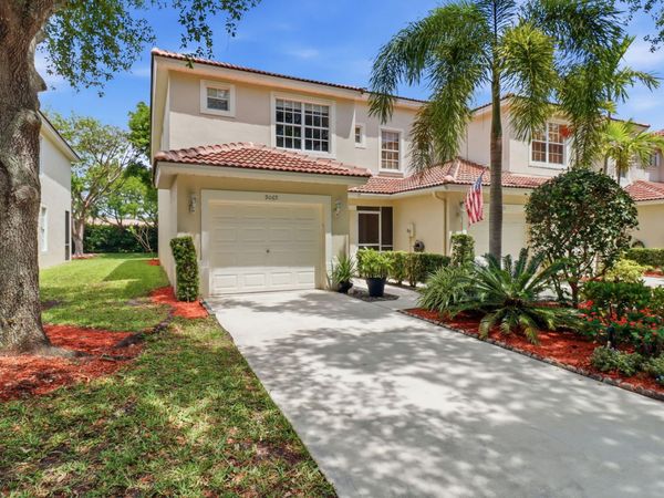 9069 Tremezzo Lane, Boynton Beach, FL 33472