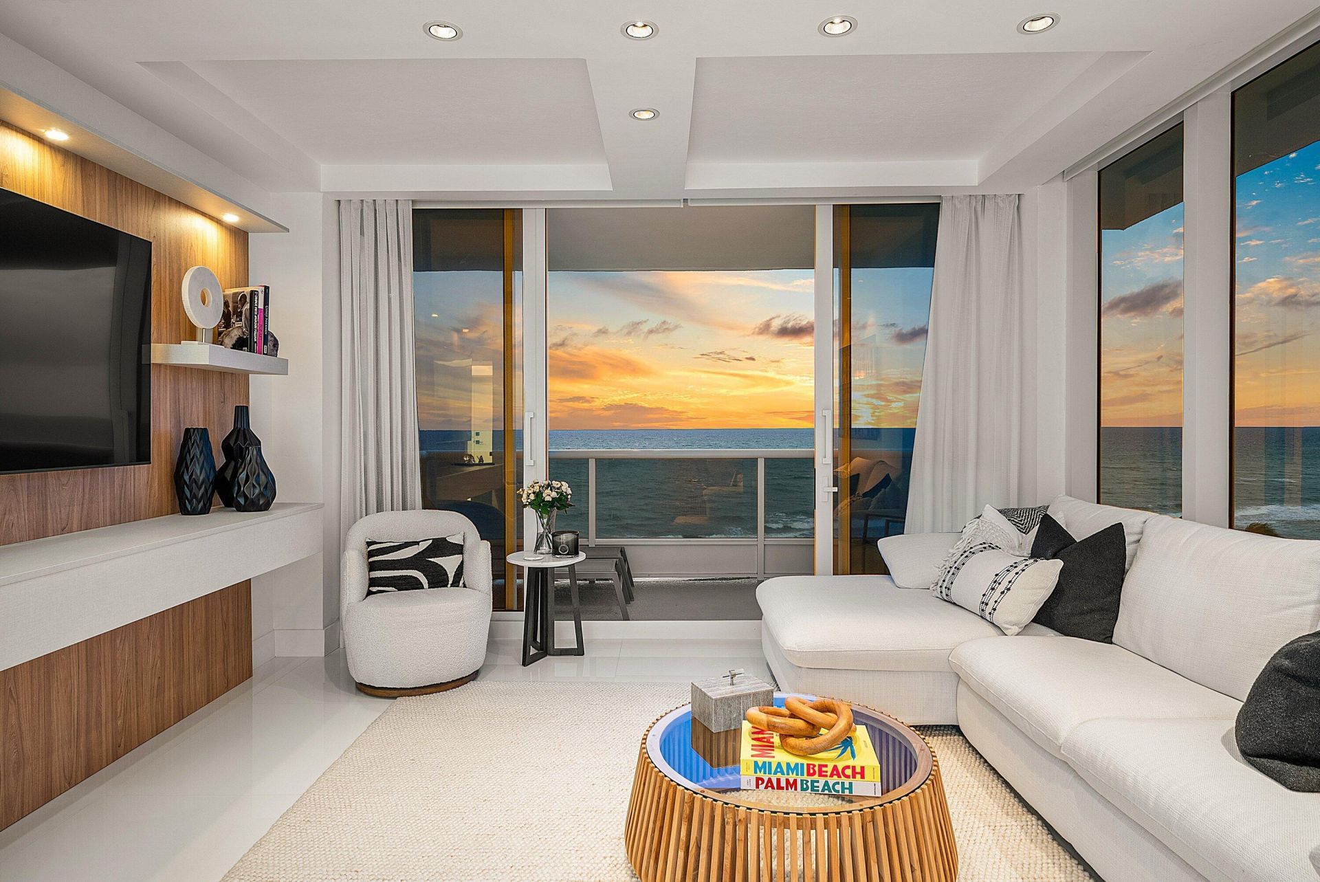 700 S Ocean Boulevard, Unit 705, Boca Raton, FL 33432 Photo