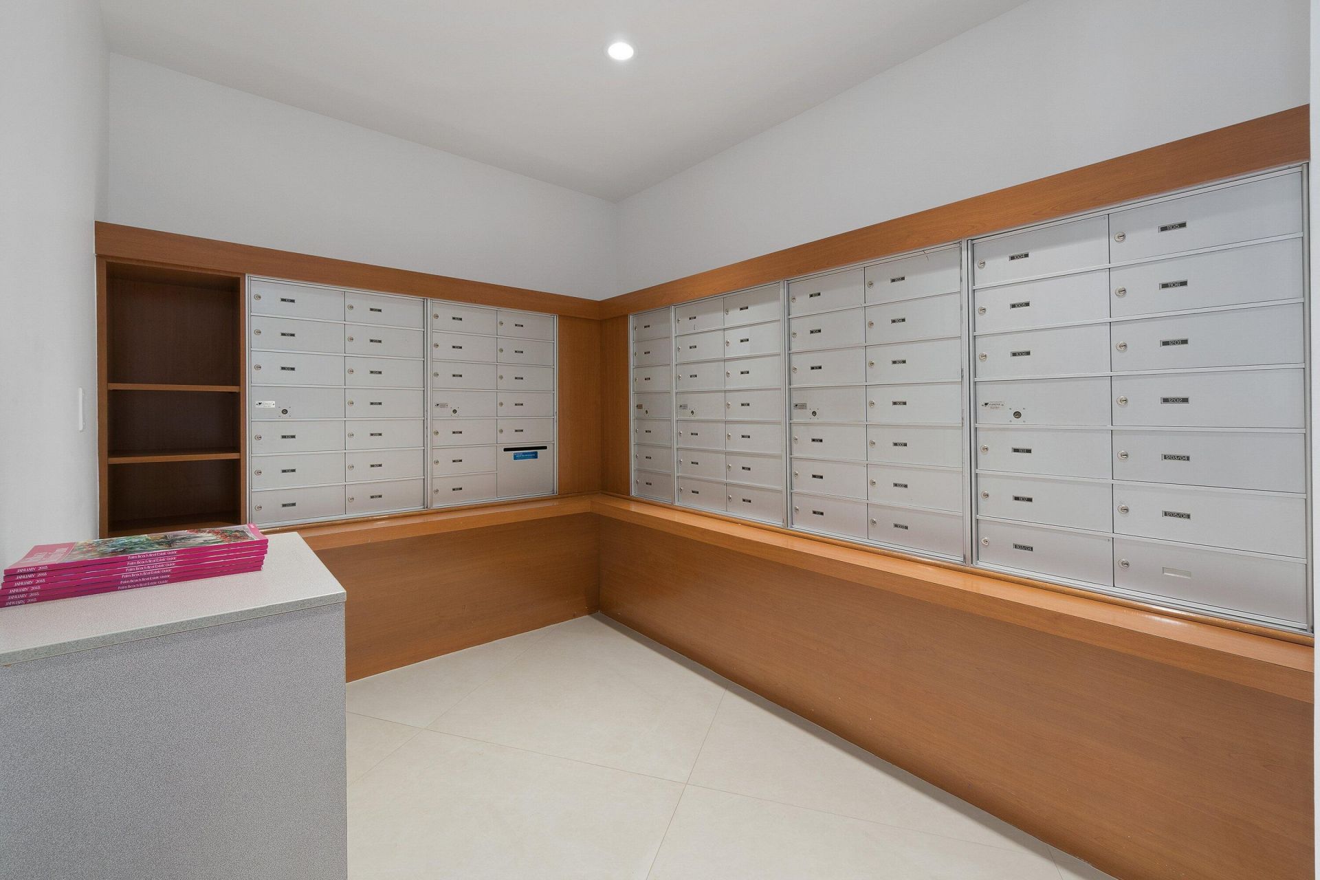 700 S Ocean Boulevard, Unit 705, Boca Raton, FL 33432 Photo