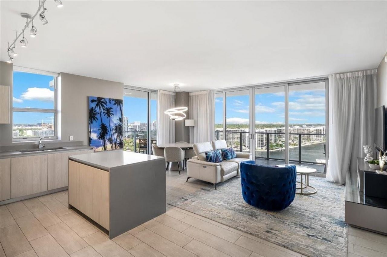 4010 S Ocean Drive, Unit R1102, Hollywood, FL 33019 Photo