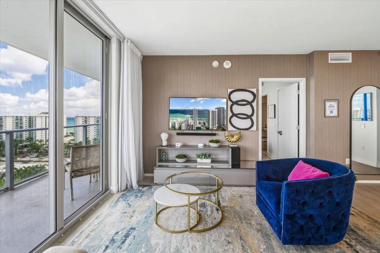 4010 S Ocean Drive, Unit R1102, Hollywood, FL 33019 Photo