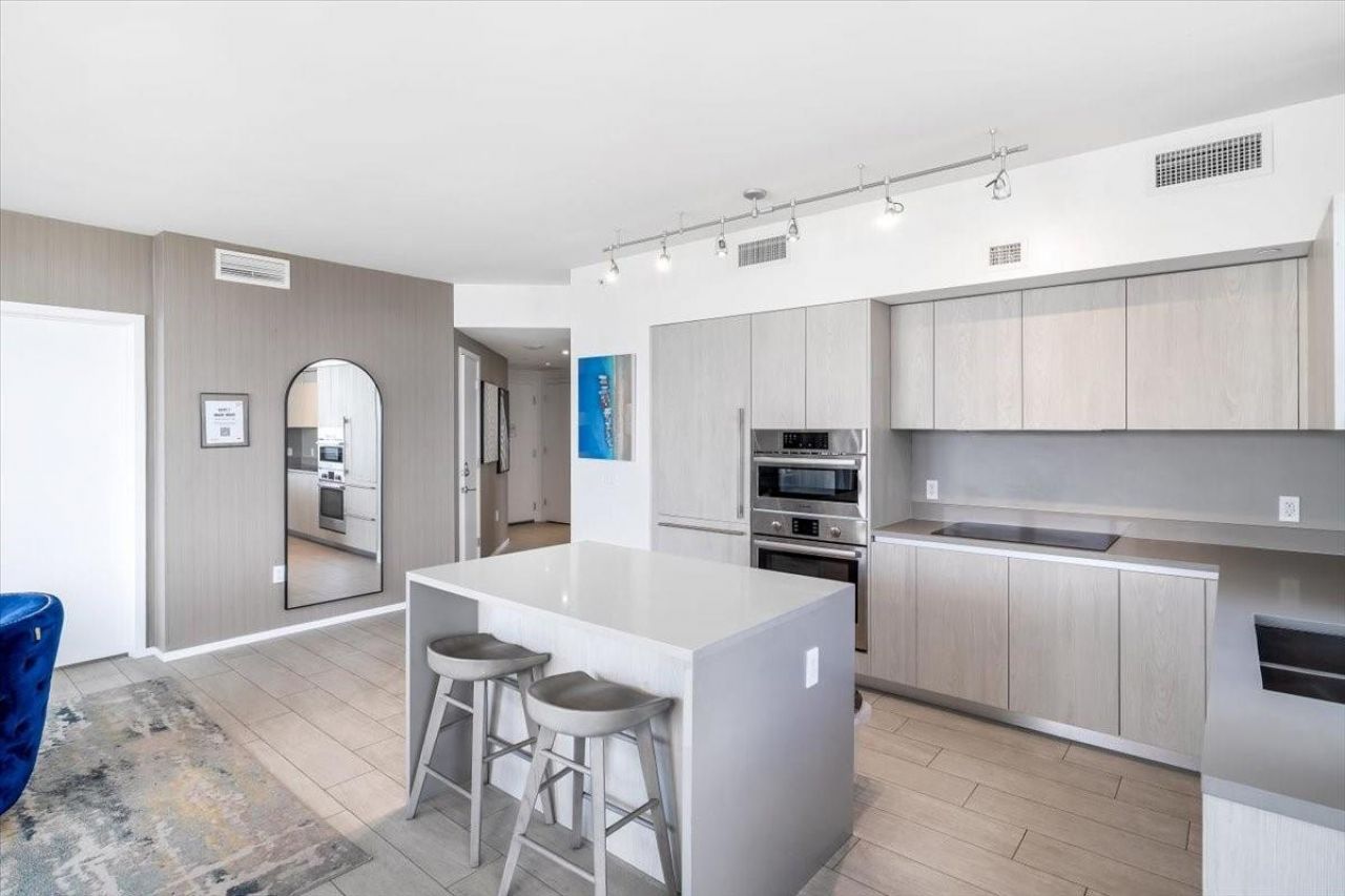 4010 S Ocean Drive, Unit R1102, Hollywood, FL 33019 Photo