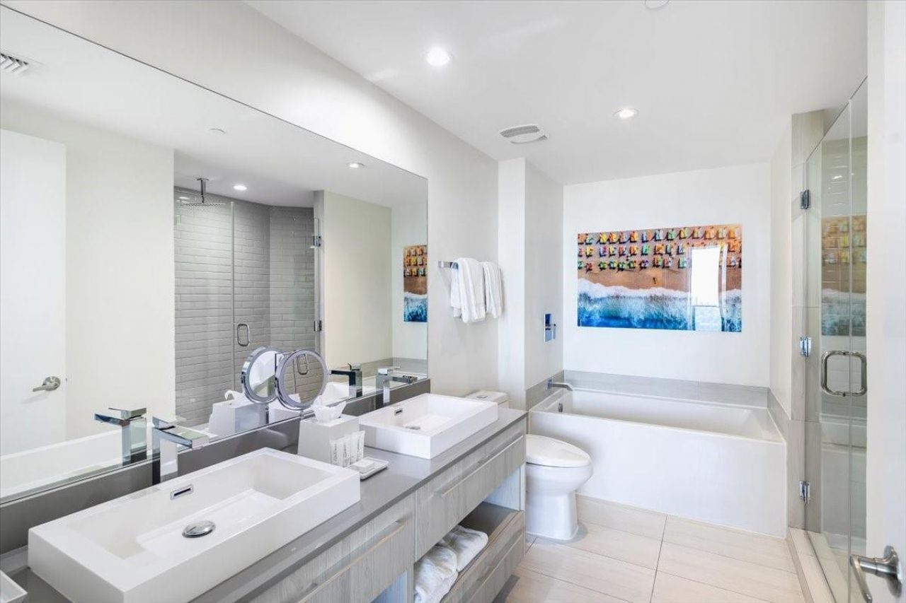 4010 S Ocean Drive, Unit R1102, Hollywood, FL 33019 Photo