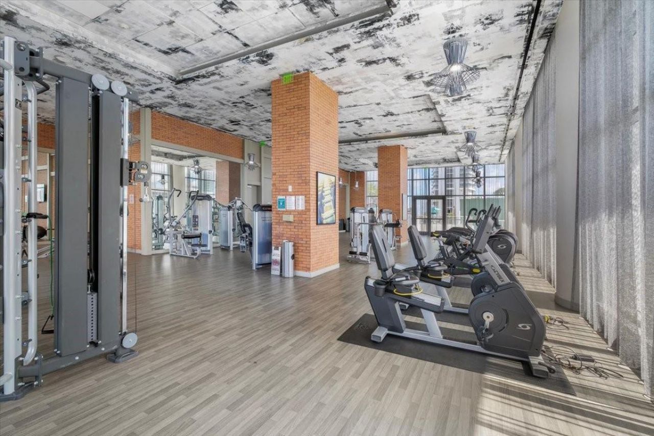 4010 S Ocean Drive, Unit R1102, Hollywood, FL 33019 Photo