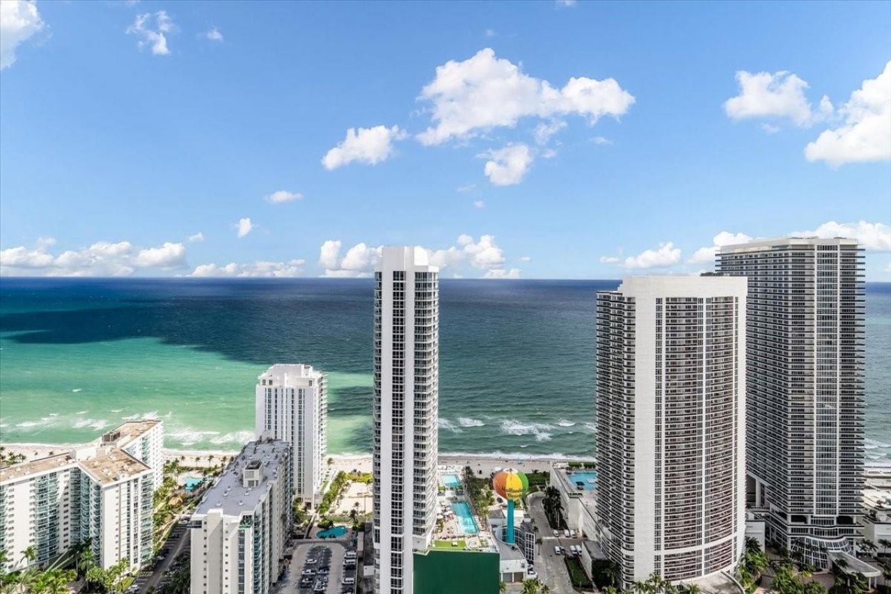 4010 S Ocean Drive, Unit R1102, Hollywood, FL 33019 Photo