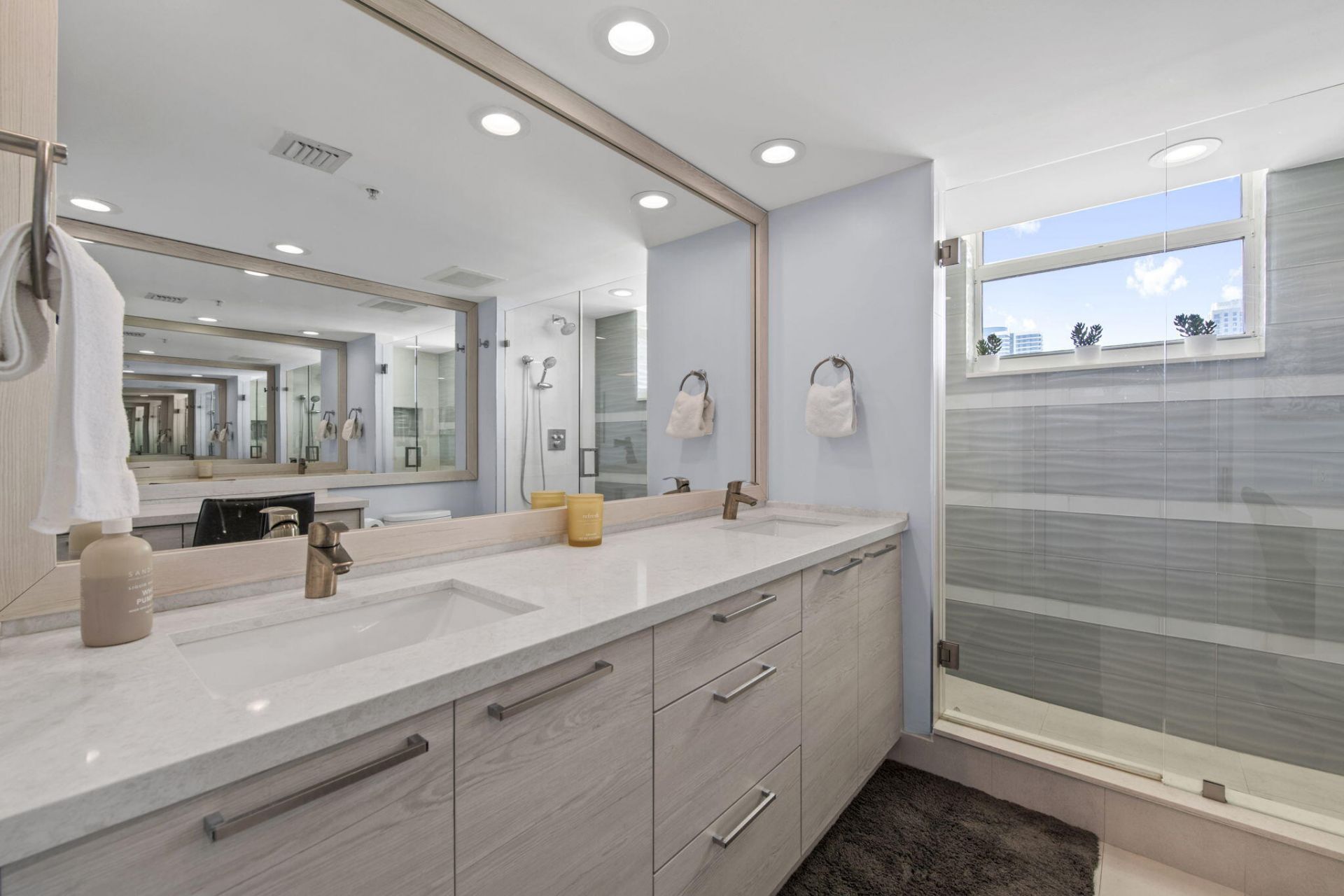 347 N New River Drive E, Unit 1104, Fort Lauderdale, FL 33301 Photo