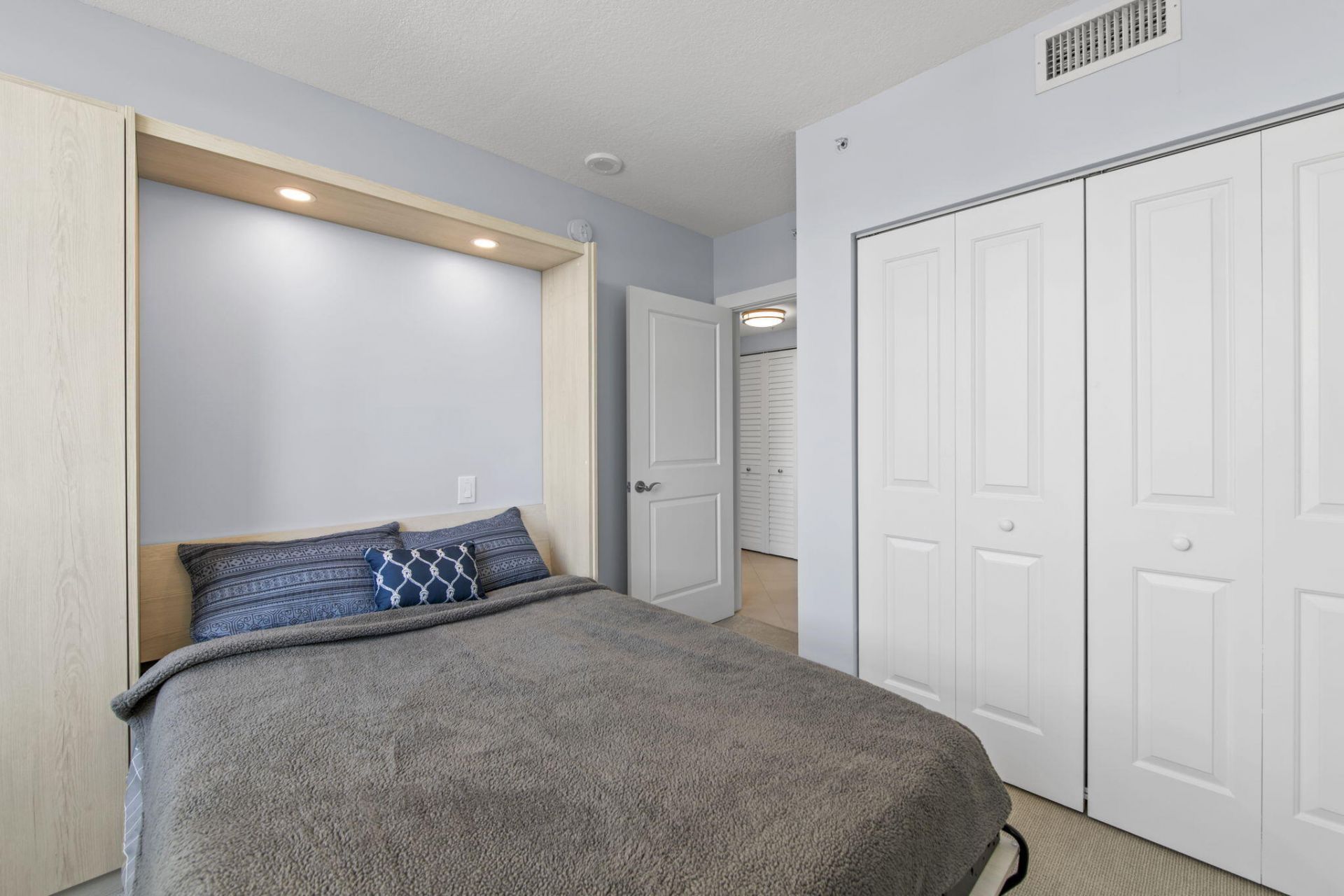 347 N New River Drive E, Unit 1104, Fort Lauderdale, FL 33301 Photo