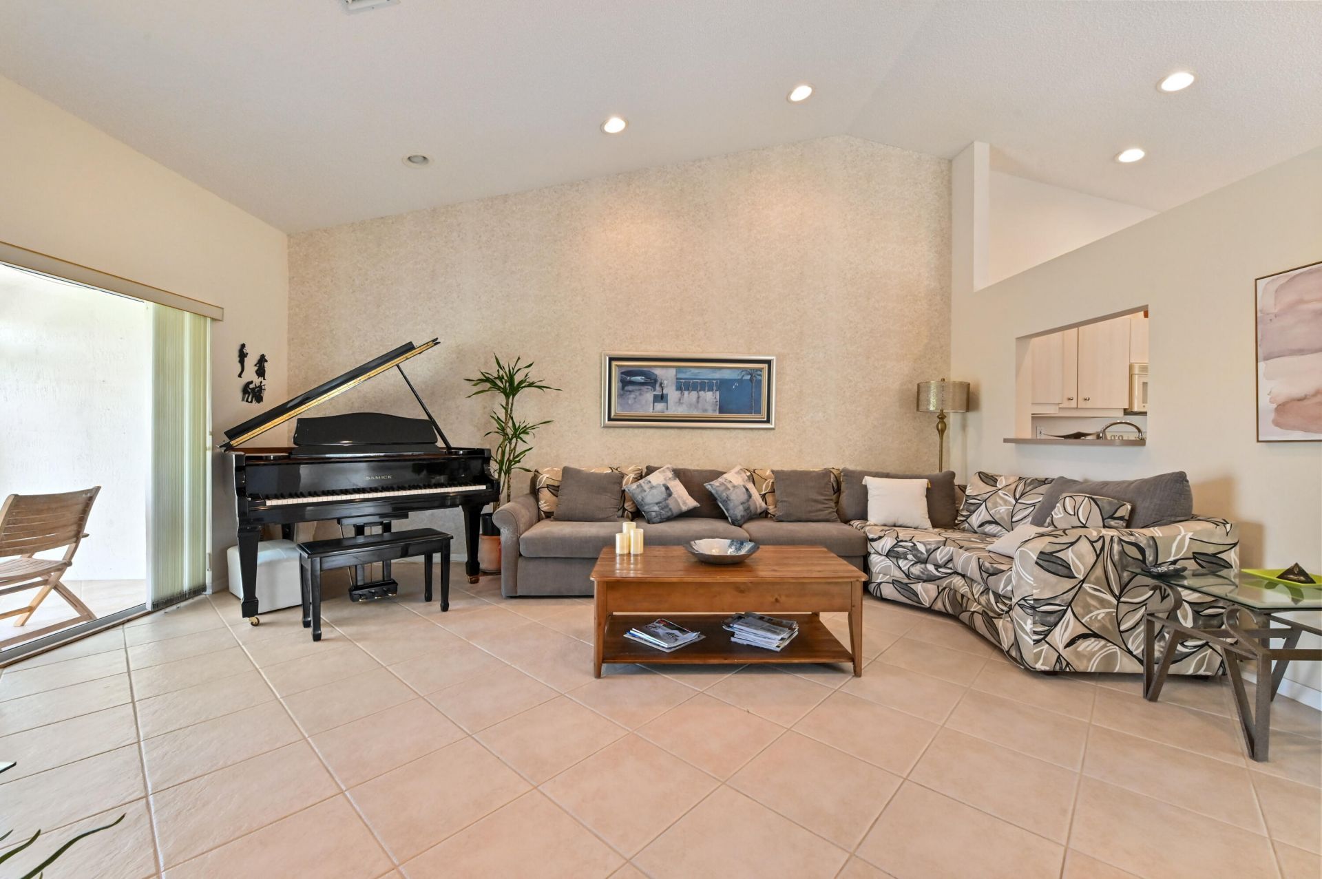 6077 Lake Hibiscus Drive, Delray Beach, FL 33484 Photo